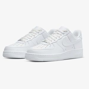 Nike Air Force 1 Men’s Sneakers White Size 9
